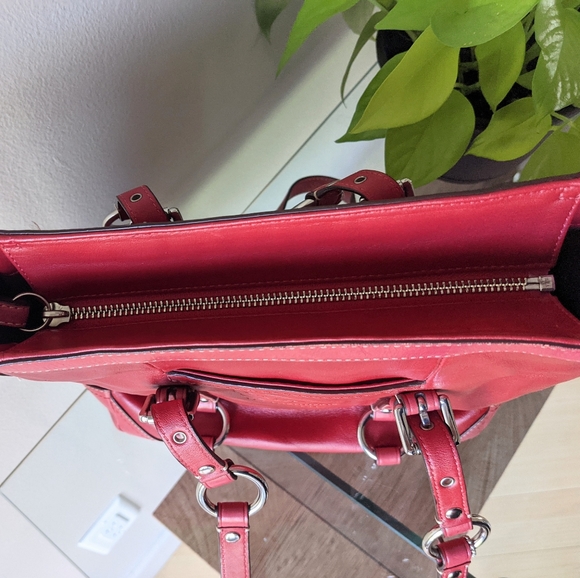 Coach Red Leather Gallery Lunch Shopper Tote - Picture 10 of 13